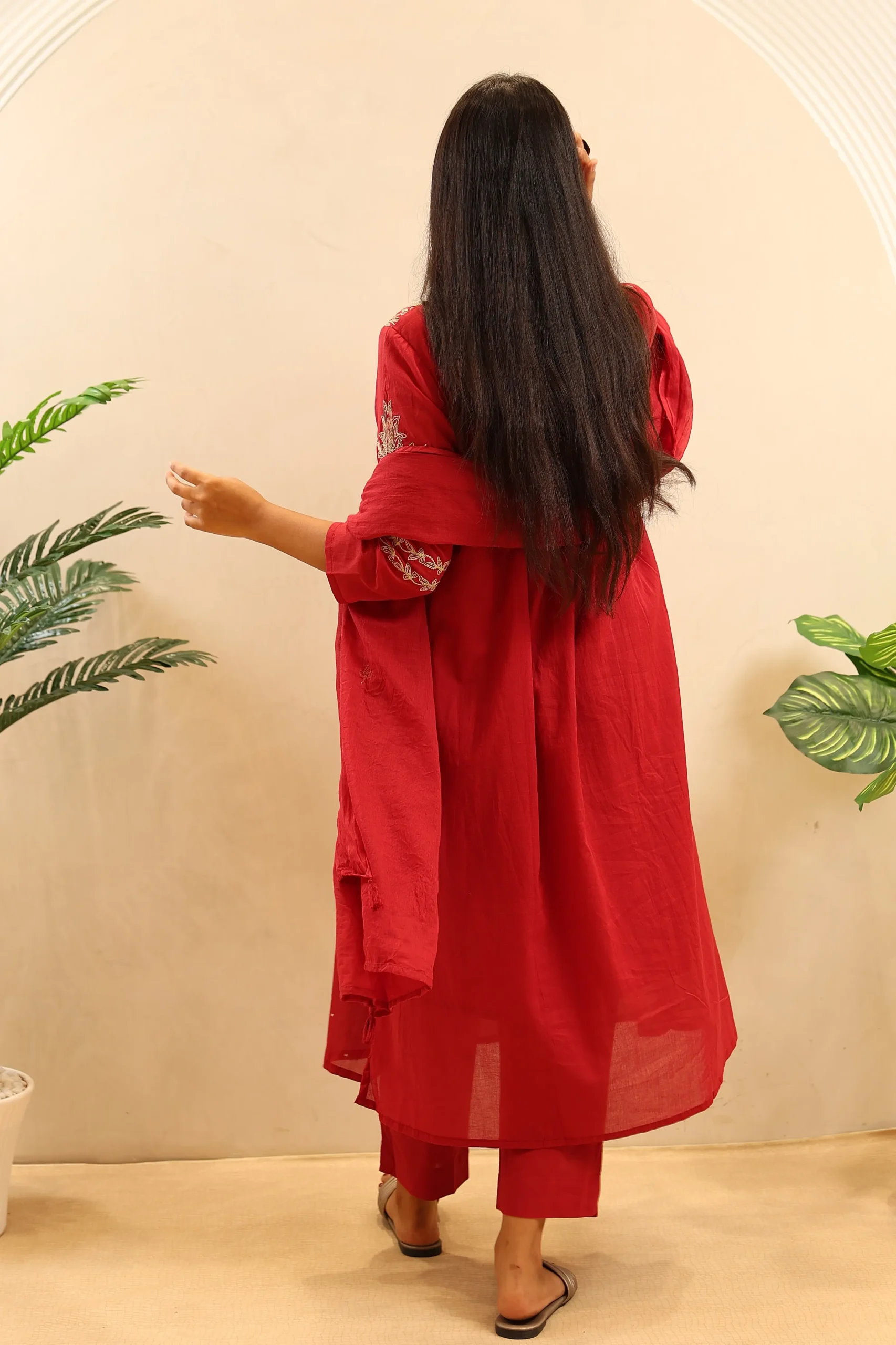 Maroon Anarkali Frock Featuring Thread Work with Cotton Dupatta - Image 8