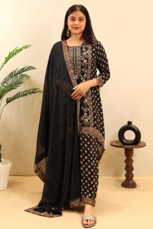 muslin-kaftan-pattern-suit-with-muslin-dupatta-printed-doori-work