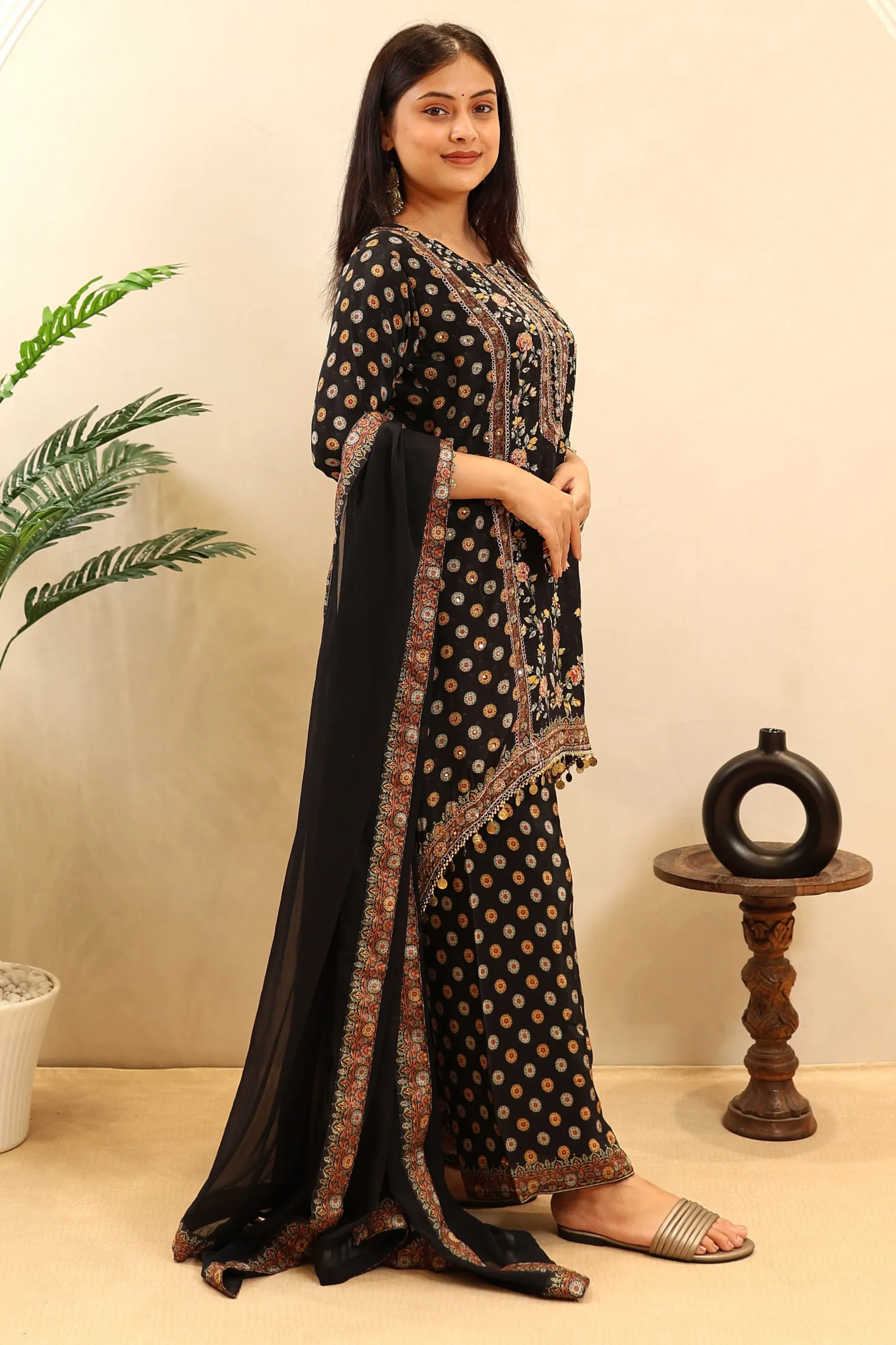 Printed Muslin Kaftan Pattern Suit with Muslin Dupatta and Doori Work - Image 4