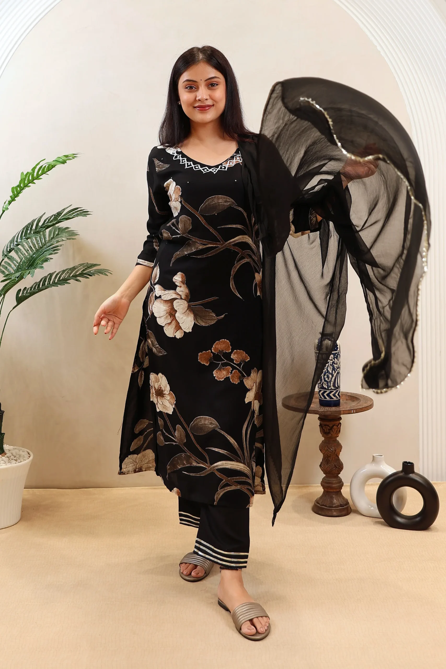 Straight Suit with Cotton Dupatta and Thread Work - Image 3