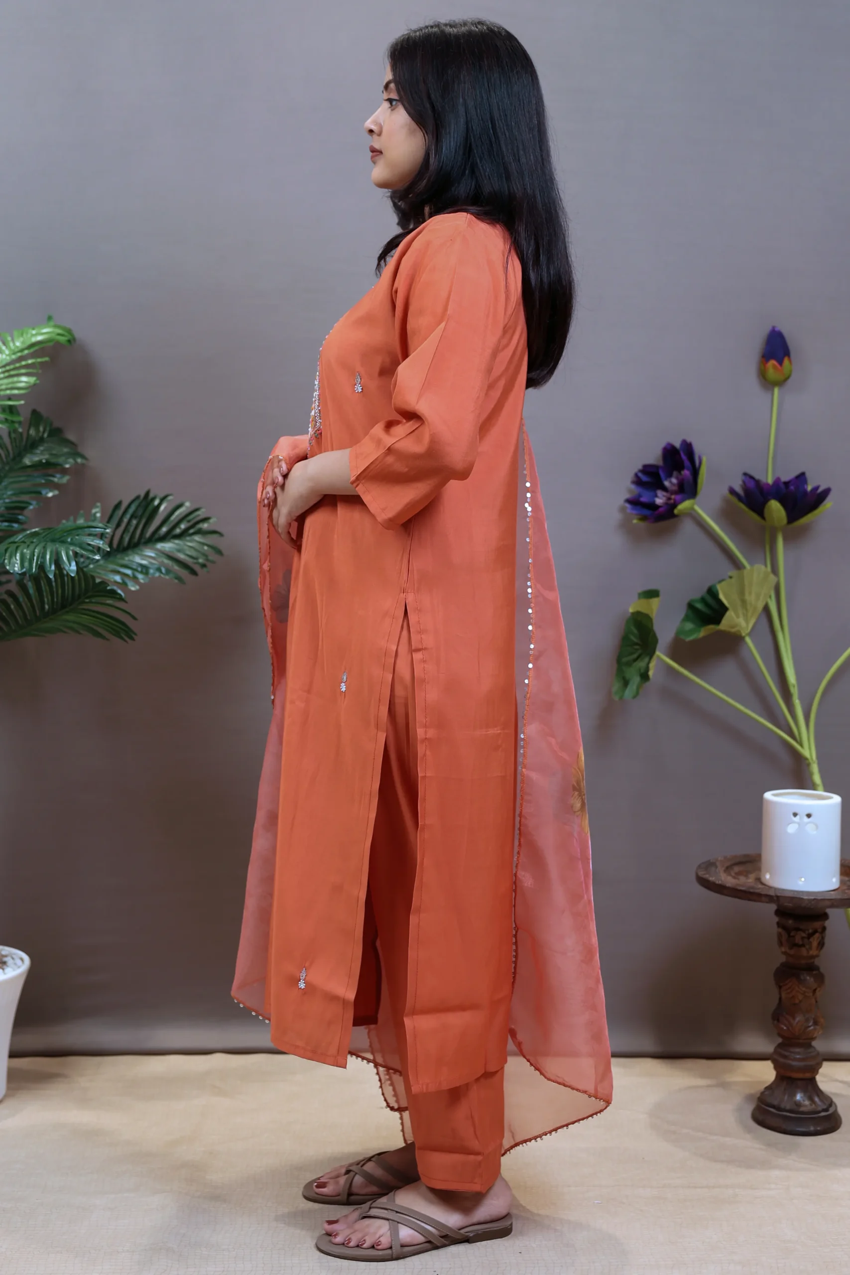 Straight Suit with Handwork on the Neck and Printed Dupatta - Image 5