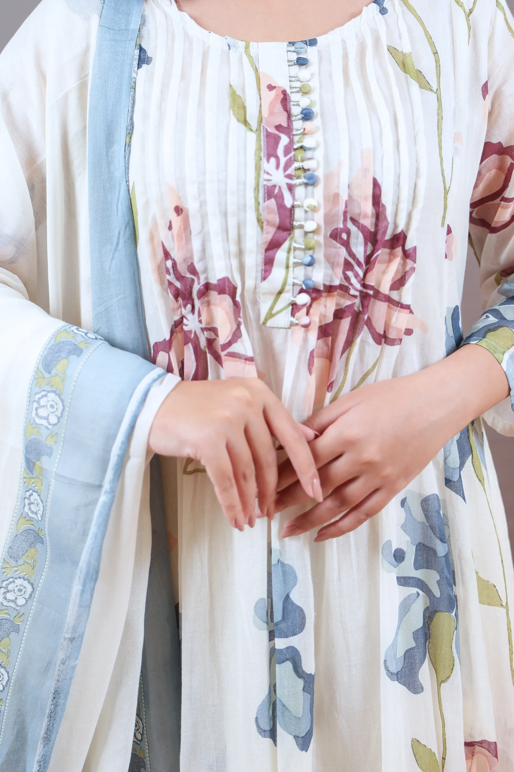 Anarkali Frock with Mul Cotton Dupatta - Image 5