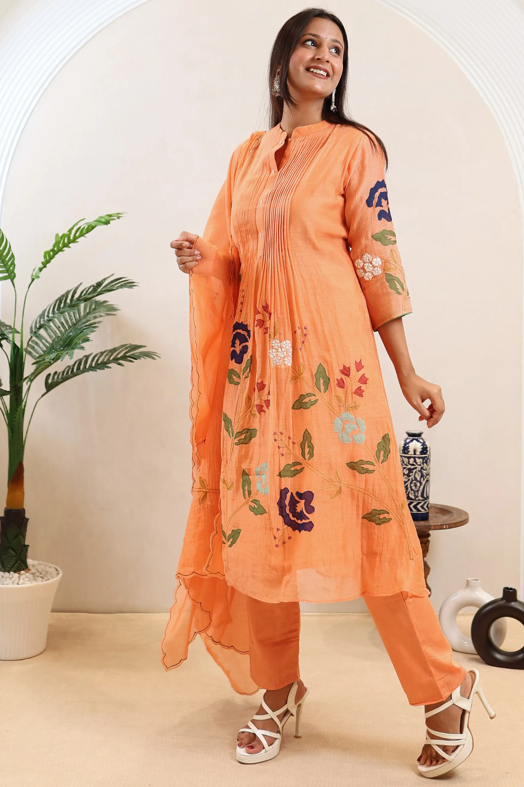 Short Anarkali Frock with Mul Dupatta - Image 3