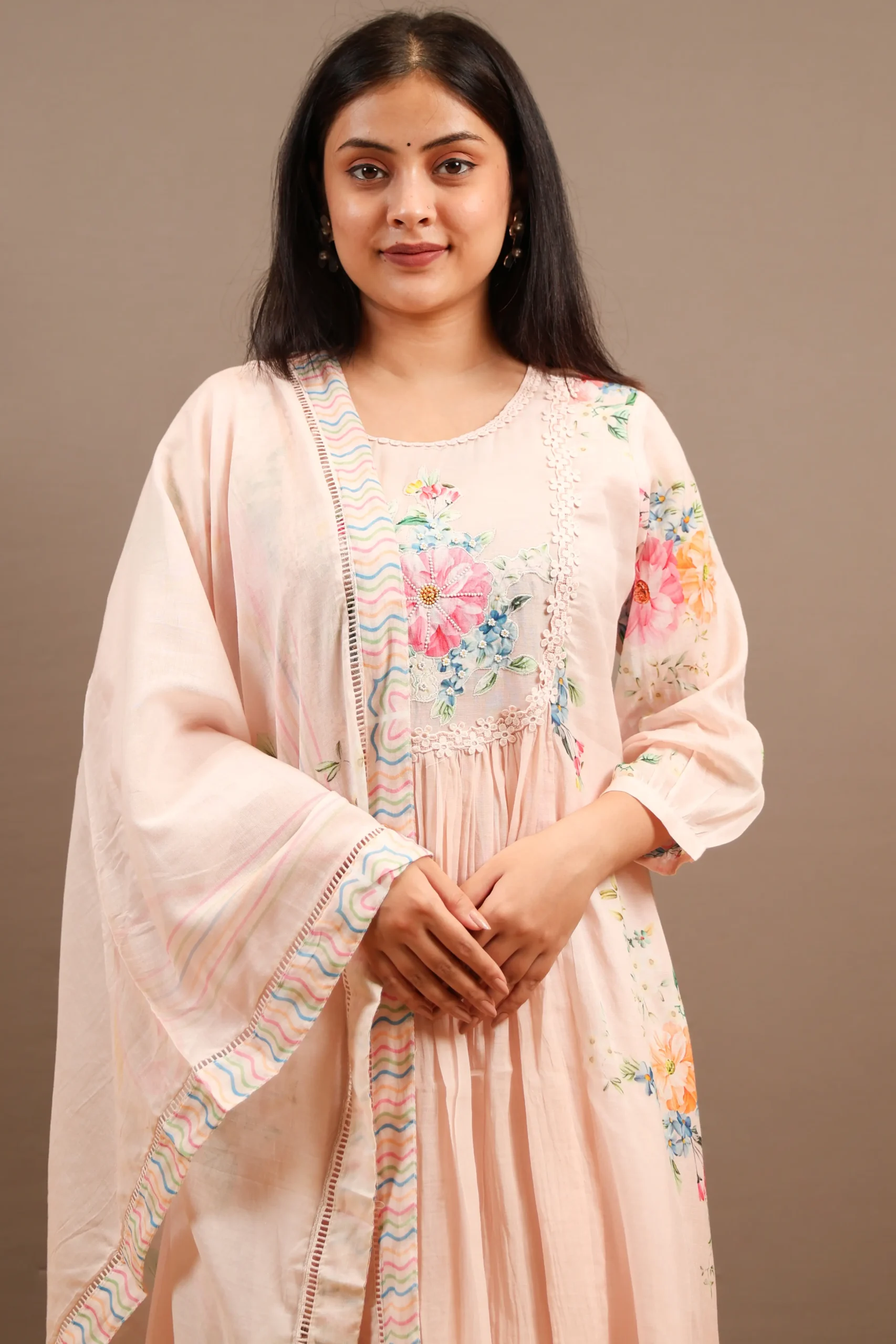 A-Line Cotton Suit with Thread Work - Image 4