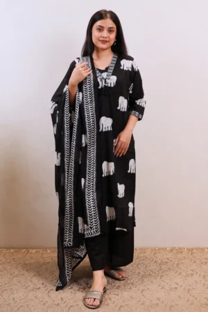 Straight Suit with Cotton Dupatta